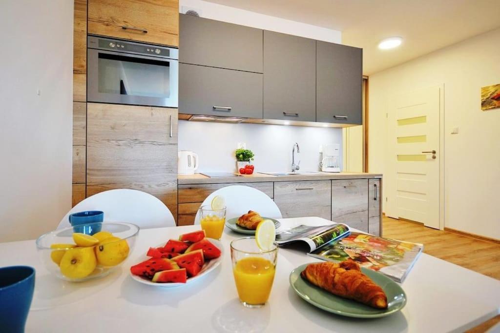 Polanki Park E202 Apartment Kolobrzeg Bagian luar foto